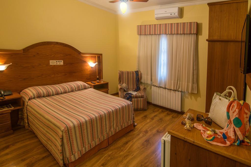 Hotel Sky Грамаду Екстер'єр фото