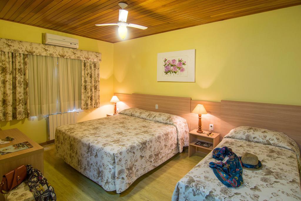 Hotel Sky Грамаду Екстер'єр фото