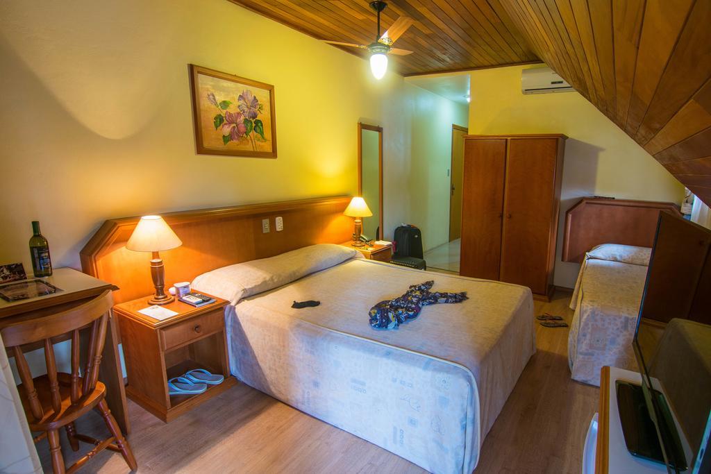 Hotel Sky Грамаду Екстер'єр фото