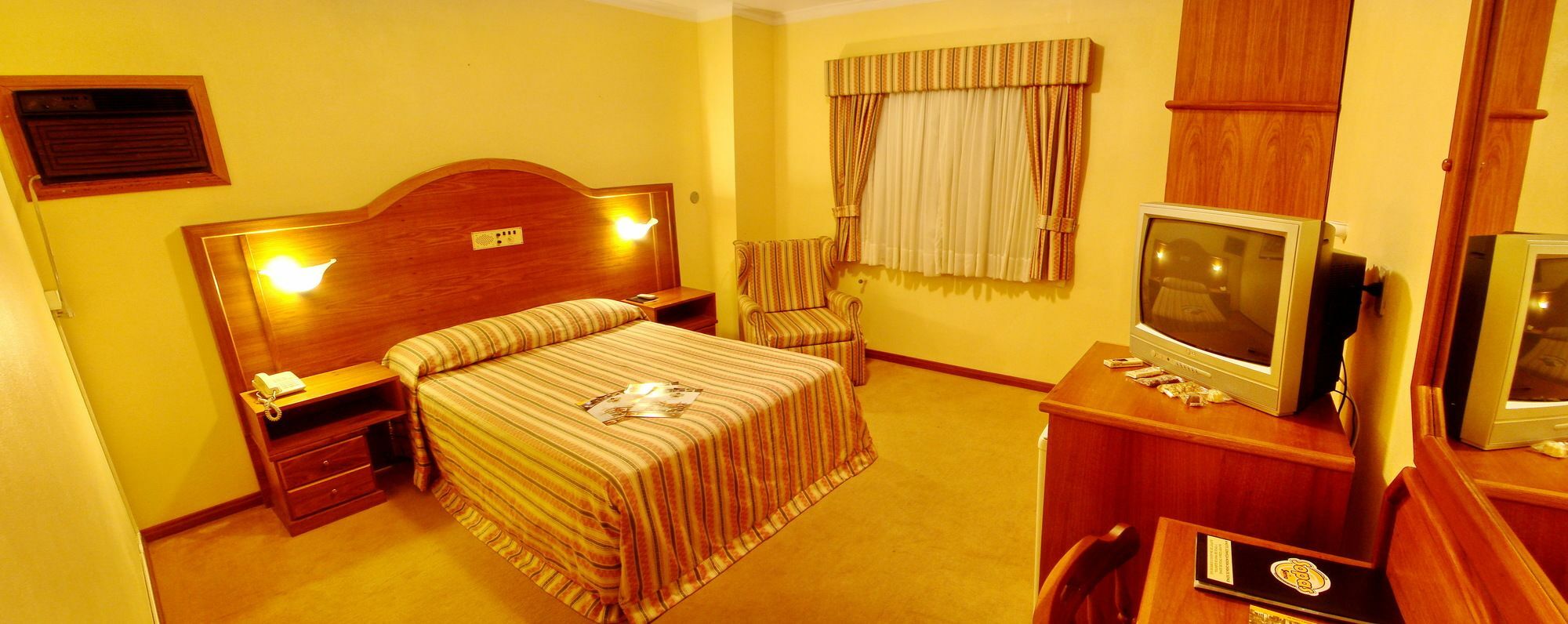 Hotel Sky Грамаду Екстер'єр фото