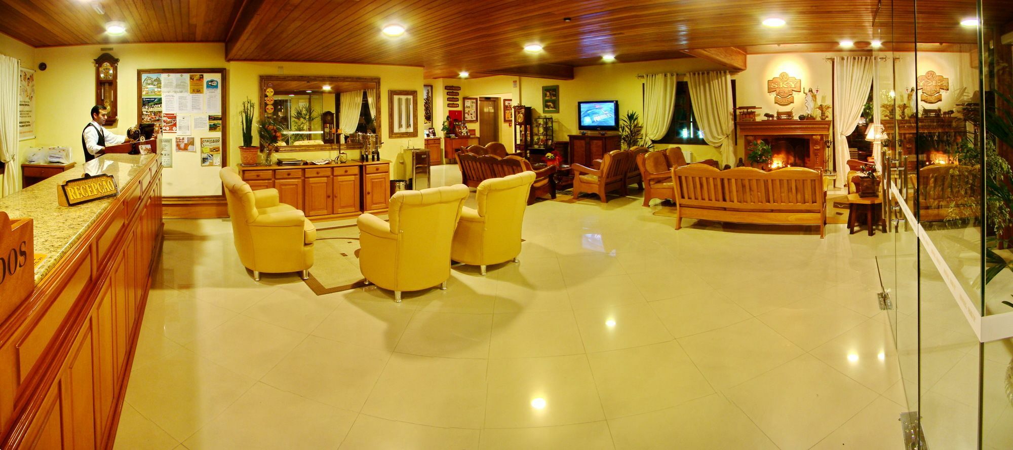 Hotel Sky Грамаду Екстер'єр фото